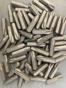 VEGA 5/16" #4 PHILLIPS 1-1/4" OAL Screwdriver Bit